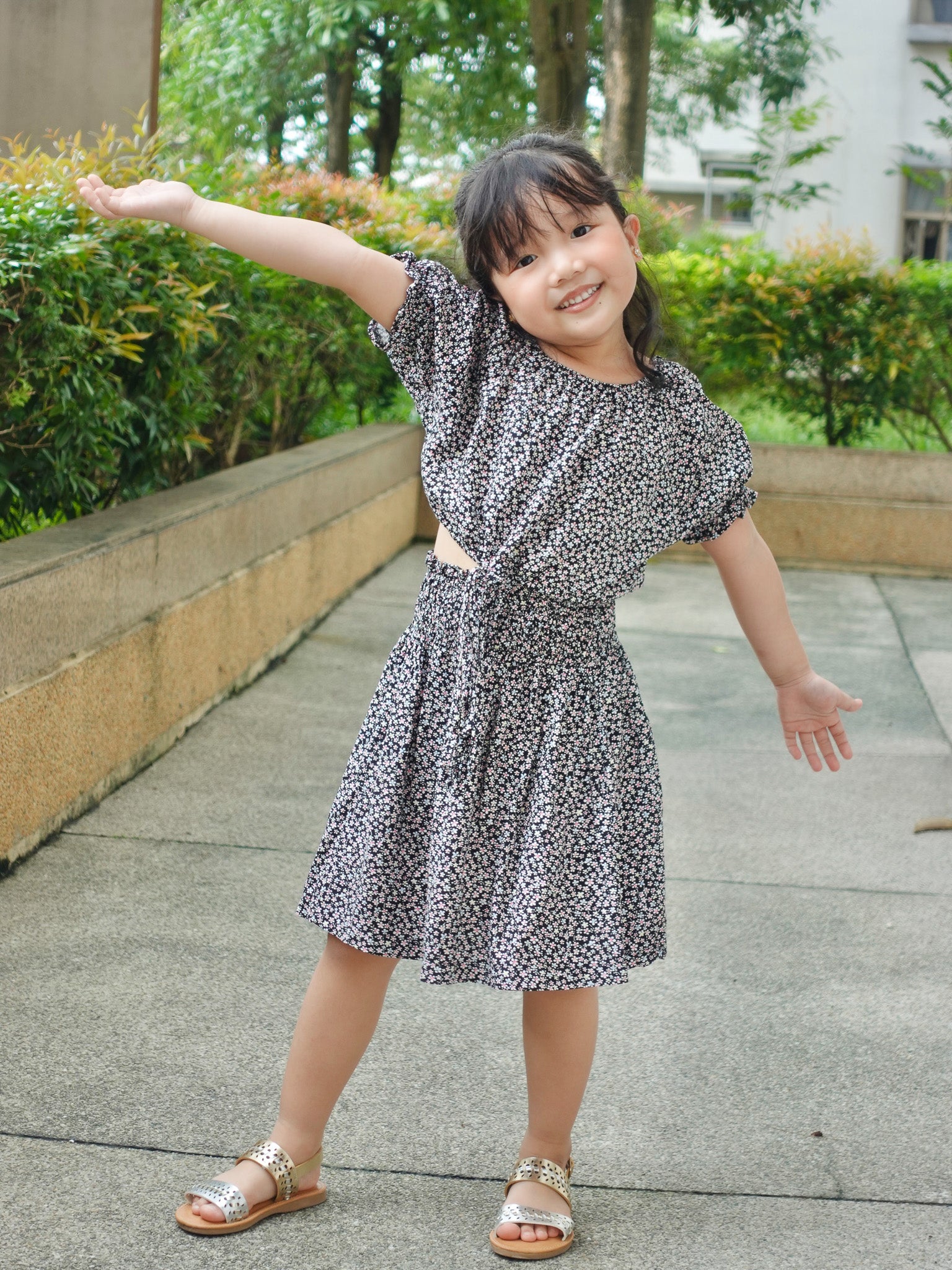 Evelyn kids set - black floral