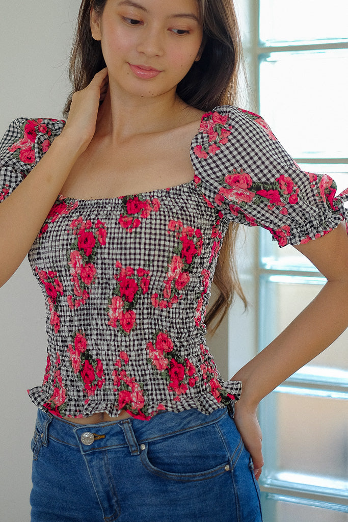 The Carrie top - checkered floral