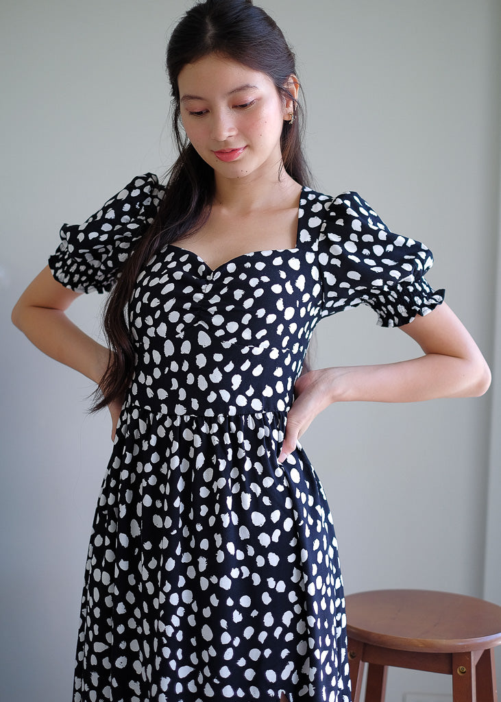 Kira midi dress - black printed