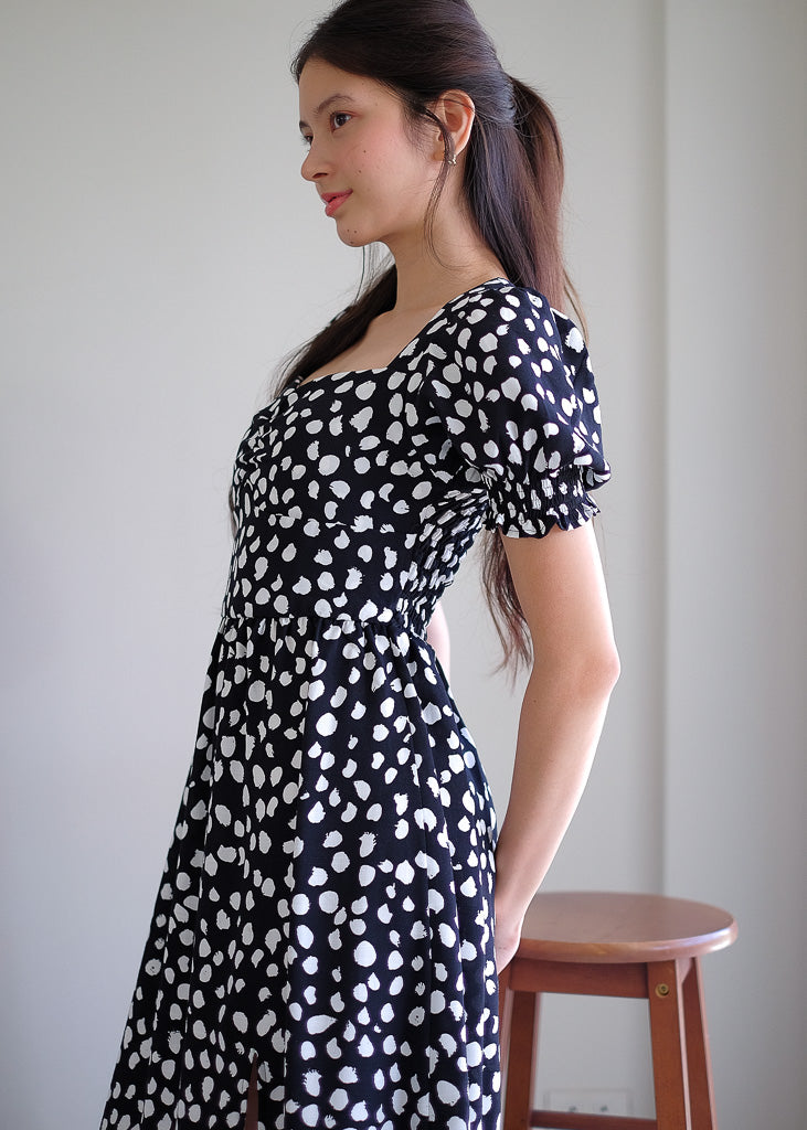 Kira midi dress - black printed