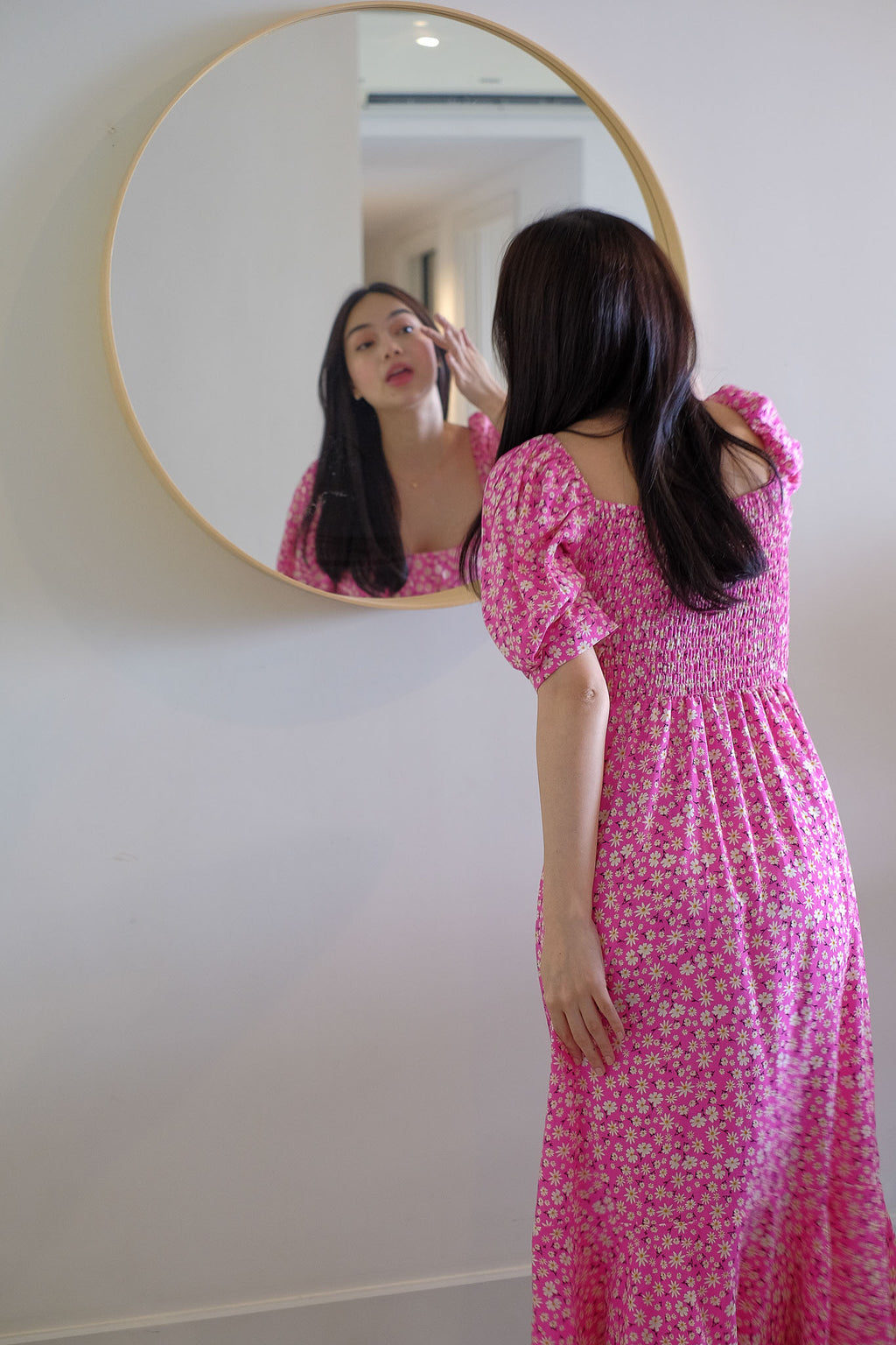 The Alaina midi dress - pink daisy floral