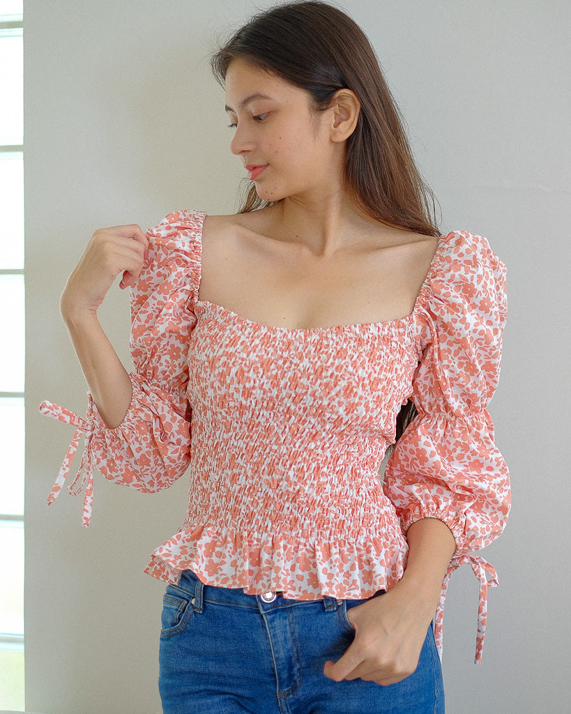 Zoe Top - peach floral