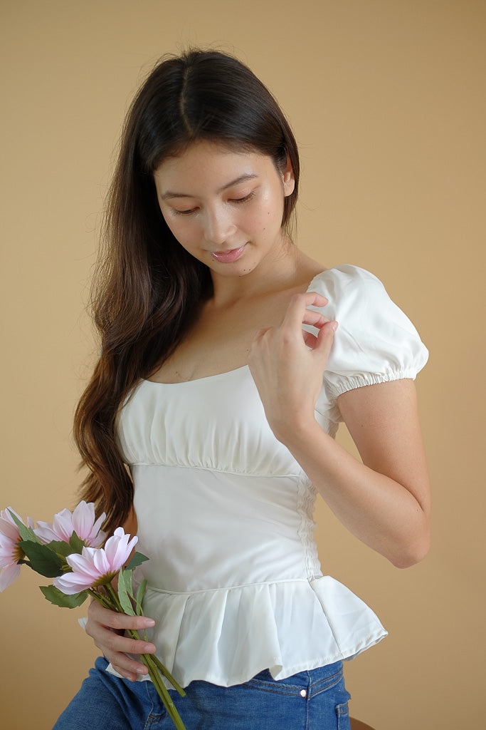 Suri Top - Chiffon green floral