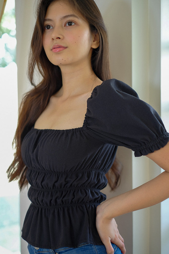 The Clia top - black