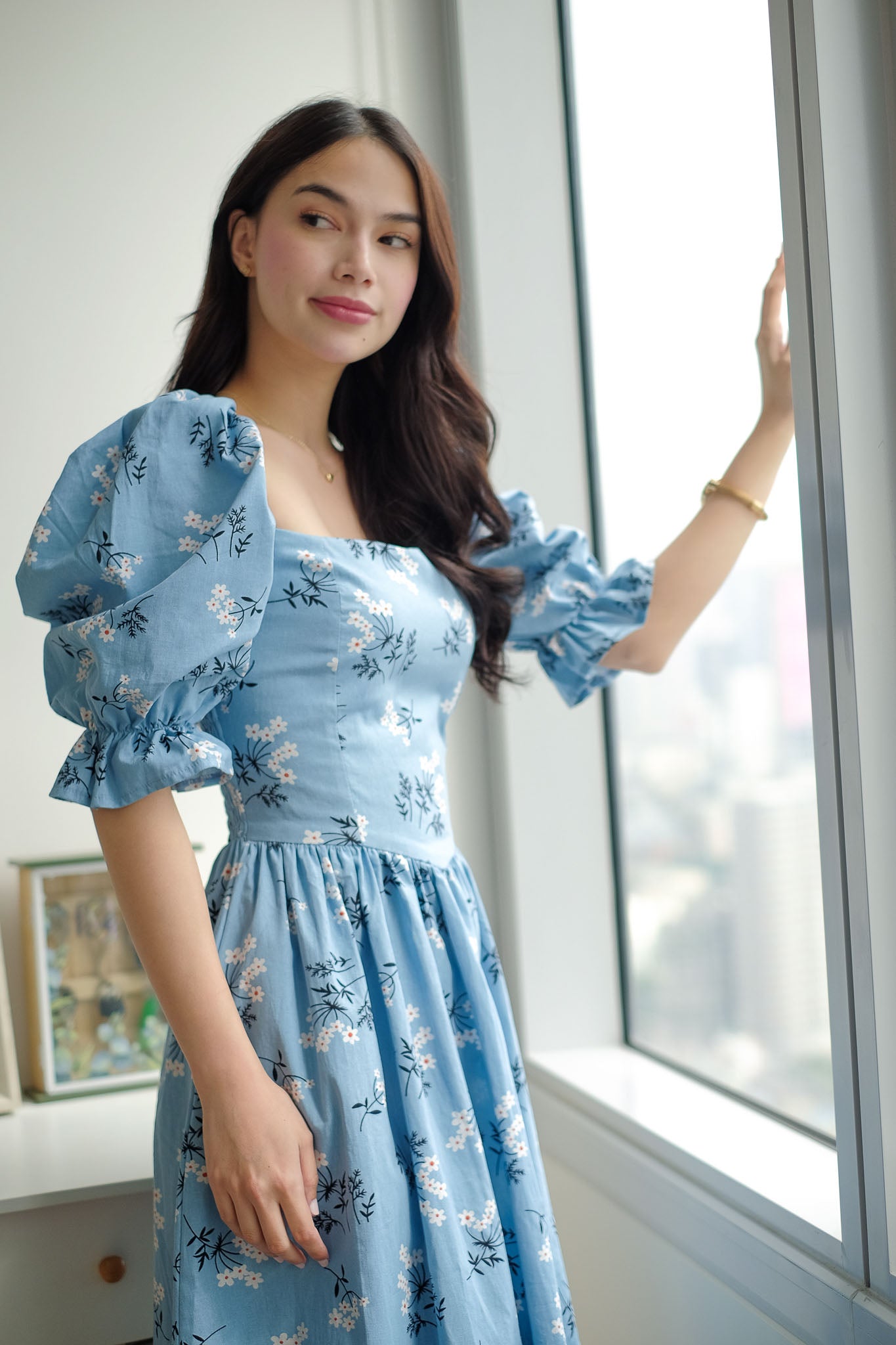 Emeline Midi Dress – soft dusty blue floral