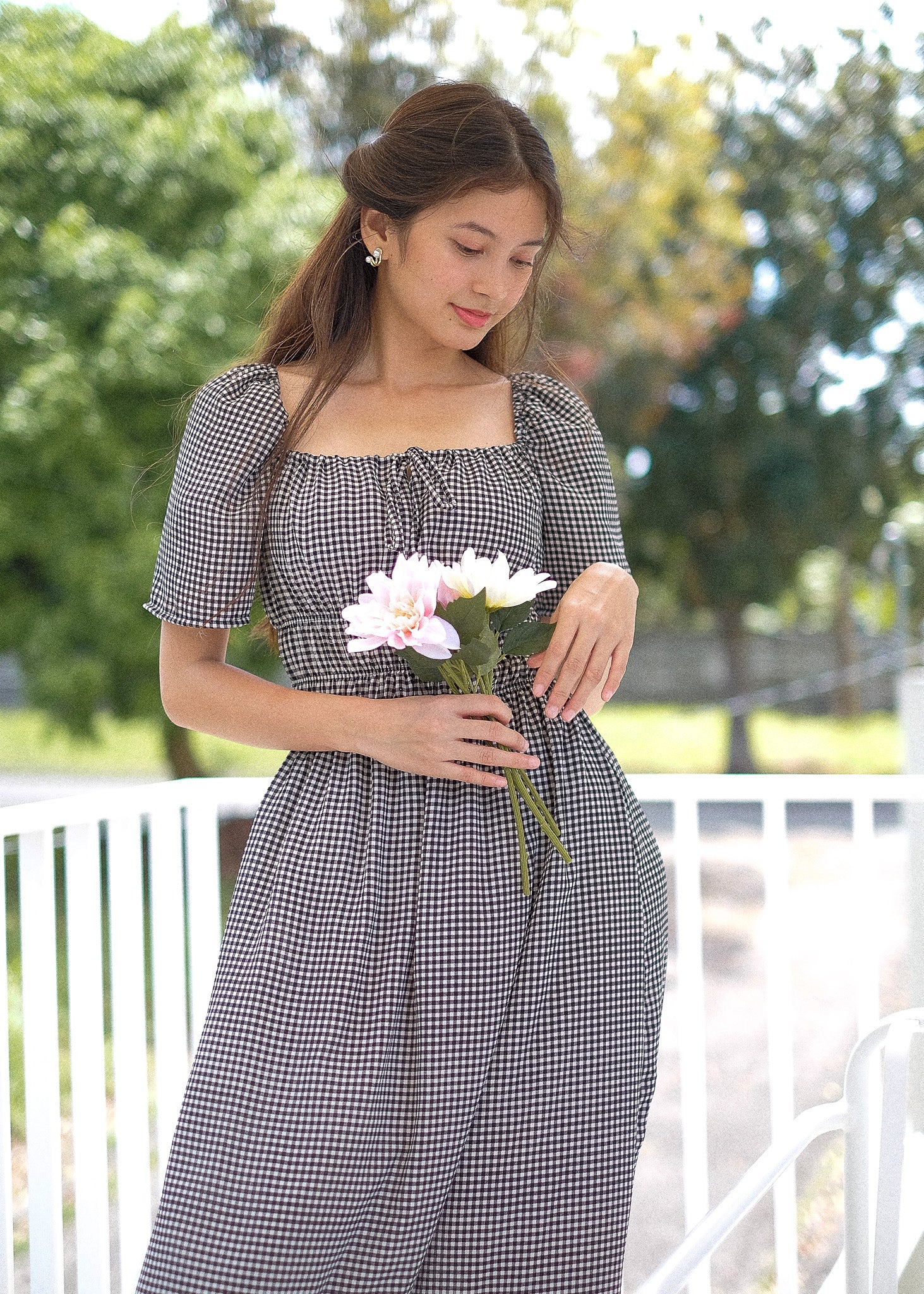 Geneva Midi Dress - black gingham