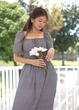 Geneva Midi Dress - black gingham