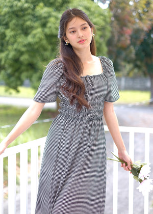 Geneva Midi Dress - black gingham