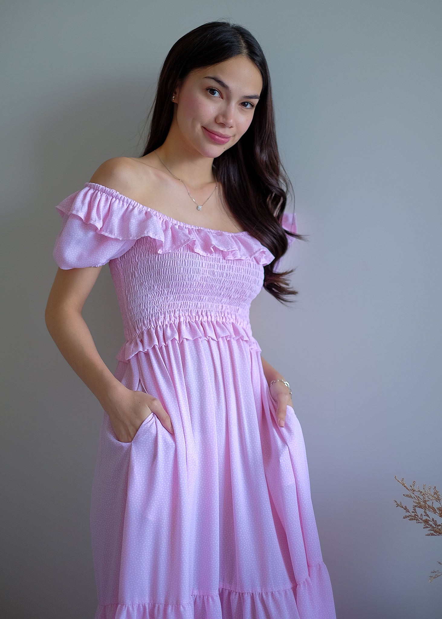 The Patricia Midi Dress – Pastel Pink