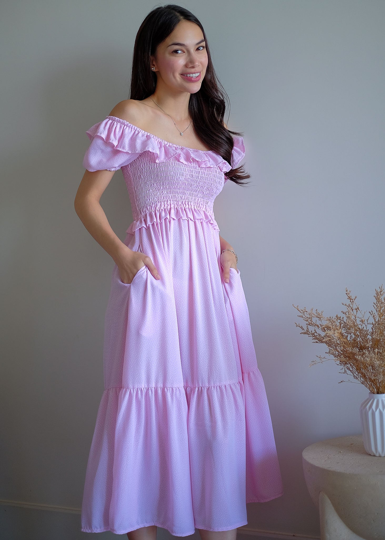 The Patricia Midi Dress – Pastel Pink