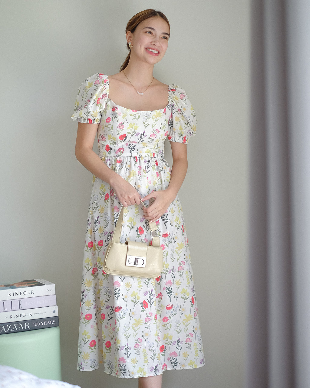 The Roxanne Midi dress - White floral garden