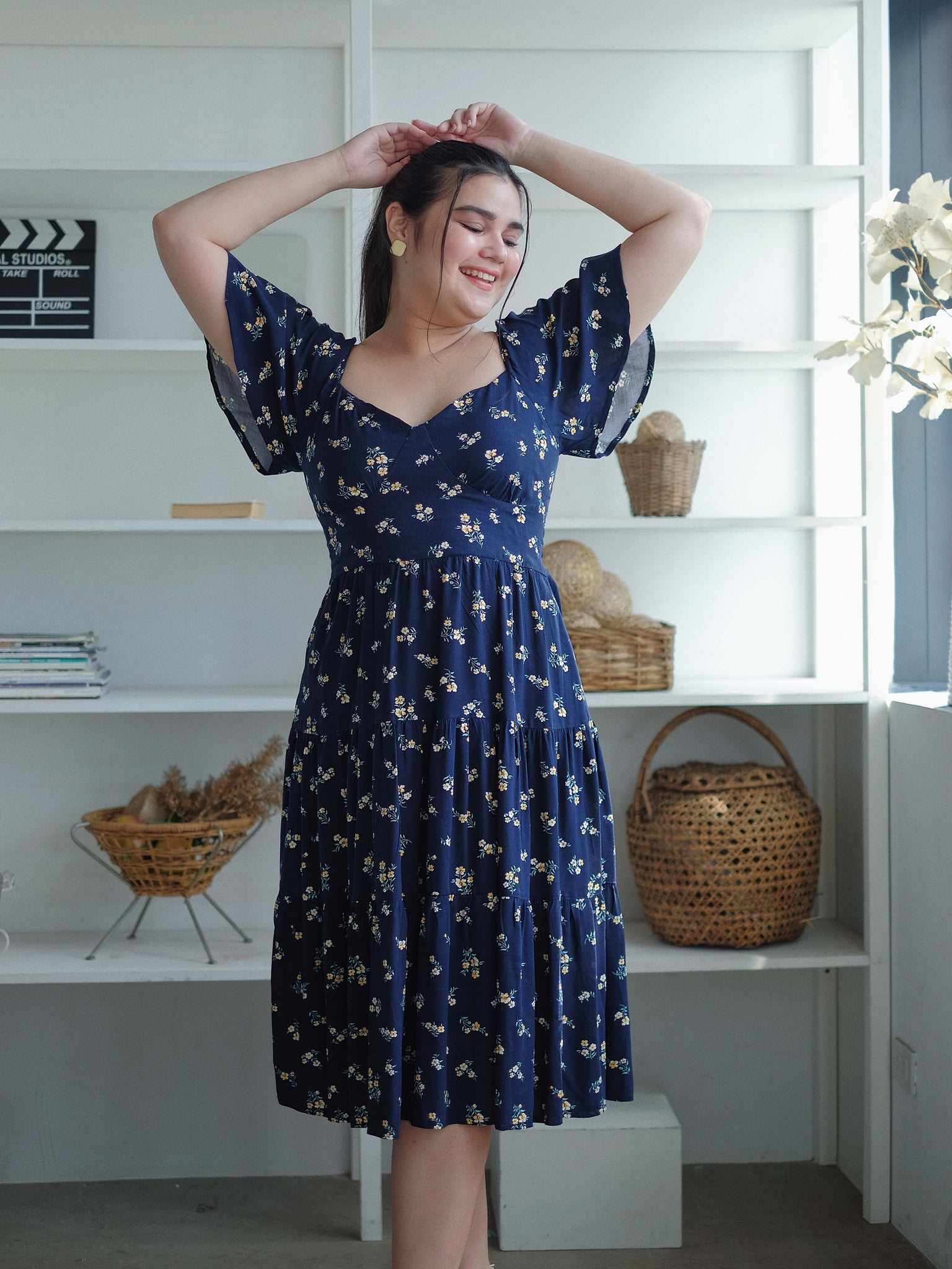 Barbara Midi dress - navy blue