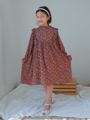 Miss Priss - Red floral