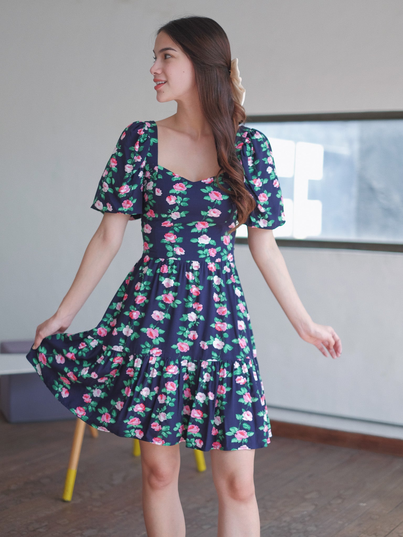 Greta knee length dress - Navy blue